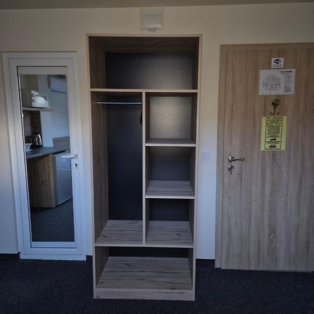 Стаи За Гости "Централ" Фамилни Стаи & Апартаменти Gabrovo Chambre photo