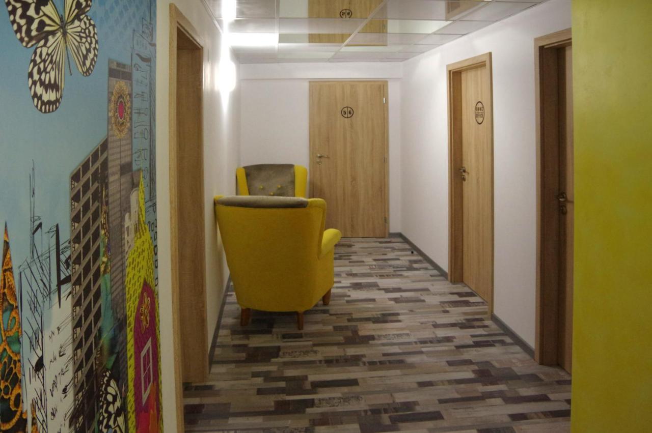 Стаи За Гости "Централ" Фамилни Стаи & Апартаменти Gabrovo Extérieur photo