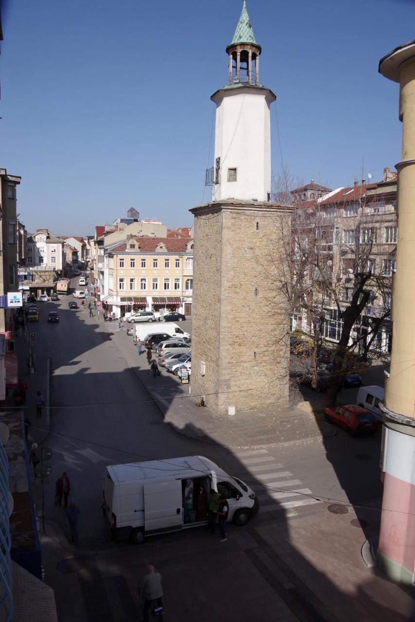 Стаи За Гости "Централ" Фамилни Стаи & Апартаменти Gabrovo Extérieur photo